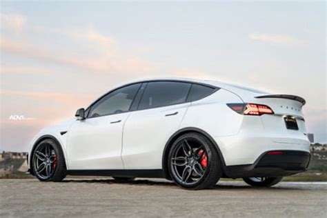 Tesla Model Y Wheels Custom Rim And Tire Packages 40 Off