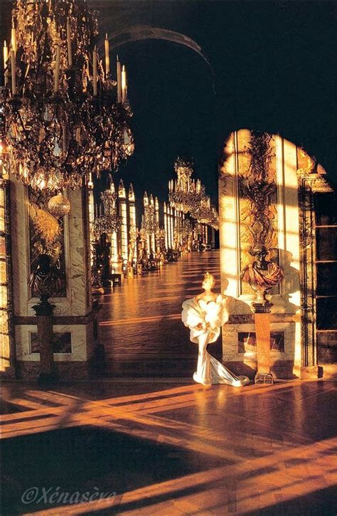 Ha seguito i corsi dello studio bercot. Dauphine de Jerphanion 1986 pout Thierry Mugler par ...