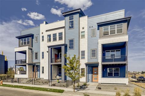 New Townhomes For Sale In Denver Co Cadence Townhomes