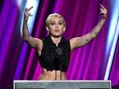 Miley Cyrus Takes Back Vow To Flee Country After Trump Win Im Not F