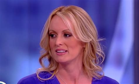 Ex Fox News Editor Explains How And Why He Spiked The Stormy Daniels