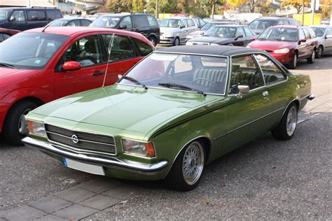 TopWorldAuto >> Photos of Opel Rekord 1900 - photo galleries