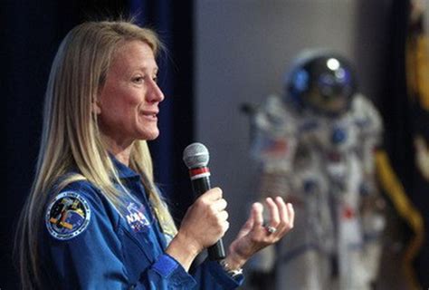 Astronaut Praises Nasa Glenn Research Center S Role In Her Latest Flight
