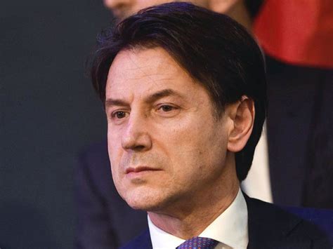 For this reason, our prime minister, giuseppe conte has tried to negotiate with the eu to get some financial help, not just for italy, but also for all the other countries that are now facing the same problem. CONTE: CHIUSURA DELLE ATTIVITA' NON ESSENZIALI. - Il ...