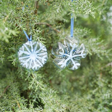 Stunning Snowflake Ornament From Upcycled Plastic Bottle Diy And Crafts