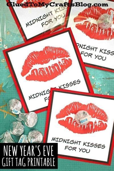 midnight kisses party favors for new year s eve new year s eve crafts midnight kisses