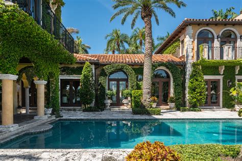 Tour An Ivy Covered Mansion On Miami Beachs Sunset Islands Once Owned