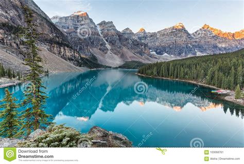 Moraine Lake Sunrise In Banff National Park Stock Image