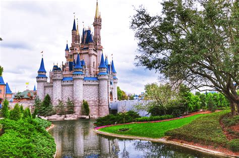 Pros And Cons Of Living In Orlando Florida Living By Disney