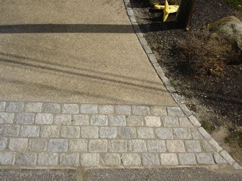 Exposed Aggregate Driveway With Cobblestone Apron Frontyardlandscaping