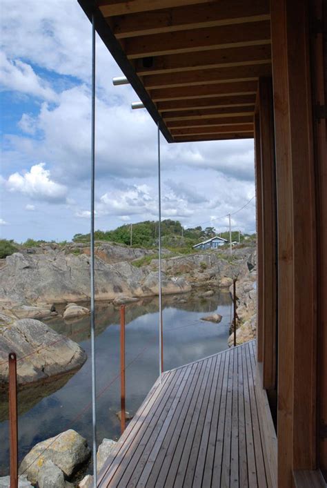 Beton Bungalow Als Ferienhaus Direkt Am Meer In Norwegen