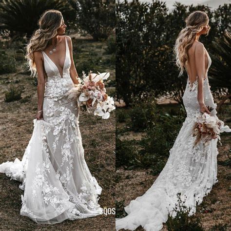 Country Mermaid 2021 Wedding Dresses 3d Floral Lace Appliqued Sexy Deep