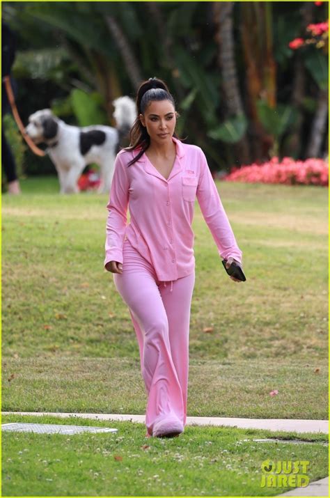 Kim Khloe And Kourtney Kardashians Are Barbie Girls In Hot Pink Looks Photo Khloe