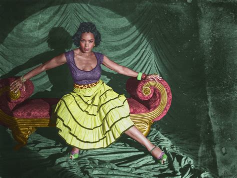 american horror story season 5 hotel angela bassett set to make lots of trouble with lady