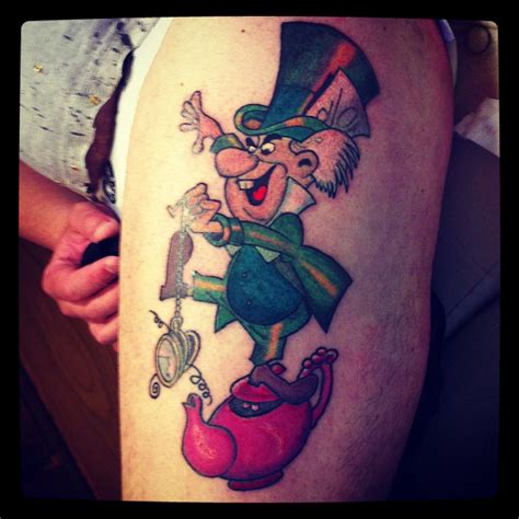 Mad Hatter Tattoo Wonderland Tattoo Alice In Wonderland Mad Hatter Tattoo Movie Tattoos