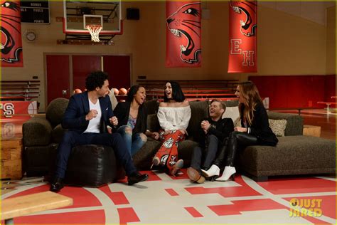 Vanessa Hudgens Reunites With Wildcats For High School Musical 10