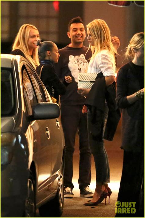 Cameron Diaz Benji Madden Get Candid With Nicole Richie At Dinner