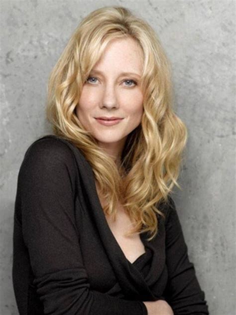 Pin By Vernon J Lawrence On Anne Heche Beauty Long Hair Styles