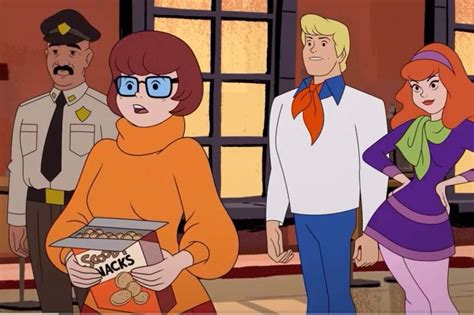 ‘scooby Doo’s’ Velma Now Definitely Lesbian In New H