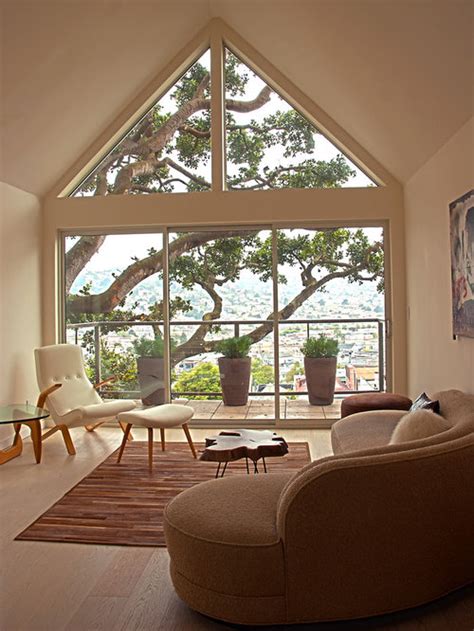 Vaulted ceilings are all about having that open, airy spacious room. Cathedral Windows Home Design Ideas, Pictures, Remodel and ...