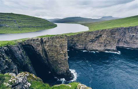 Unbelievable 6 Hour ‘floating Lake Tour Guide To Faroe Islands