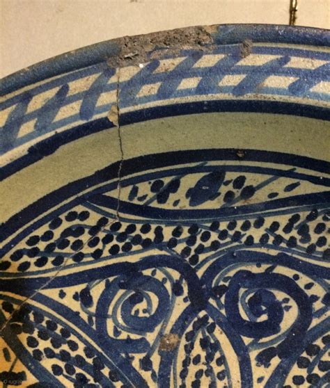 Persian Ceramic Plate 17or 18th Century Size 33x33cm