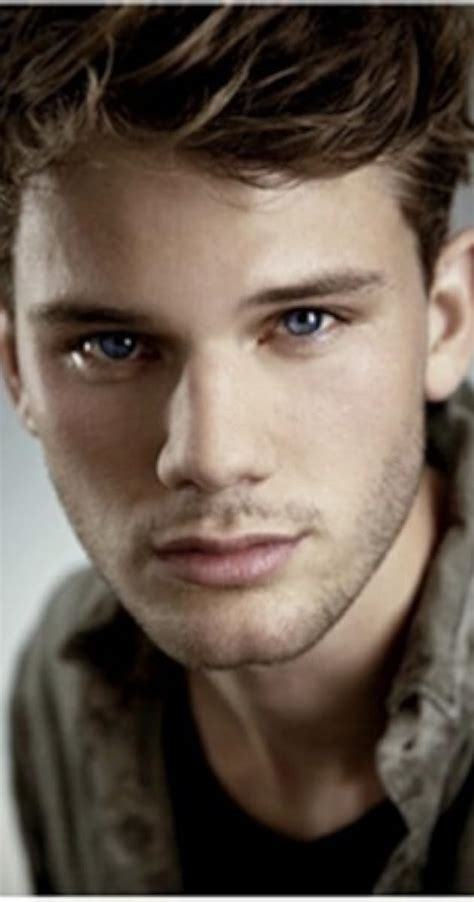 Jeremy Irvine On Imdb Movies Tv Celebs And More Photo Gallery Imdb