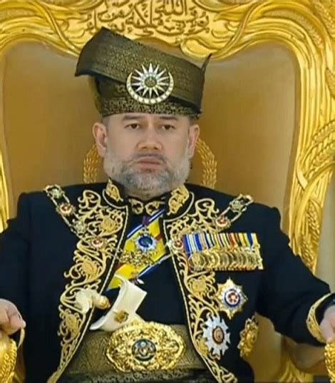 Lima kaedah pemilihan yang dipertuan agong. WARISAN RAJA & PERMAISURI MELAYU: Istiadat Pertabalan Seri ...