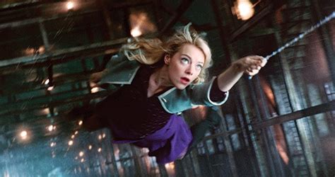 Peter has not forgotten about the promise he made to gwen's father to protect her by staying away, but that is a promise he cannot keep. New 'Amazing Spider-Man 2' Images Spell Trouble for Gwen ...