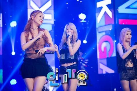 Check Out Snsd S Official Pictures From Inkigayo S July 19th Episode Wonderful Generation