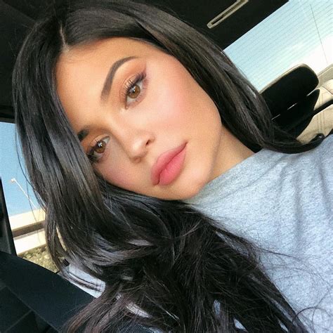 Kylie Jenner Eyeliner Tutorial Instagram Stories Neoreach