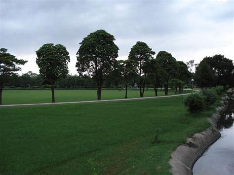 Race Course Park Lahore Another Attractive View Of Park At Jail Road