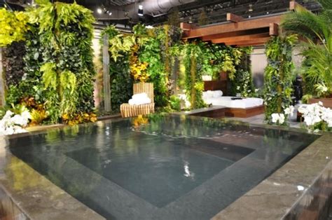 How to create a water garden - tips for ponds and plants