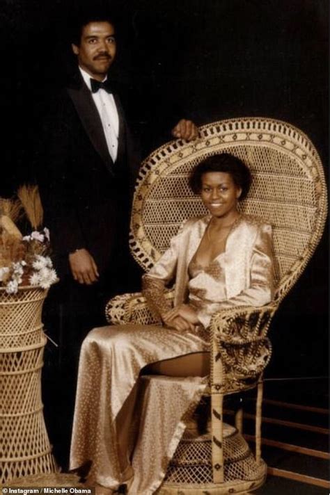 Michelle Obama Shares 1982 Prom Photo As Part Of New Voter Campaign Daily Mail Online