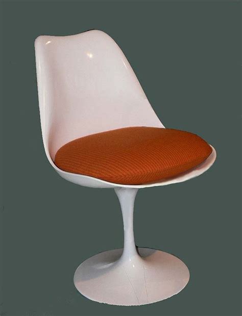Eero Saarinen Portfolio Of Selected Works Famous Chair Famous Chair