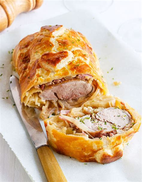 This incredibly flavorful roasted pork tenderloin is absurdly simple to in the summers, we fight to get outside and eat dinners al fresco, take long trips with the munchkin to the mrs. Puff Pastry Wrapped Pork Tenderloin Recipe — Eatwell101