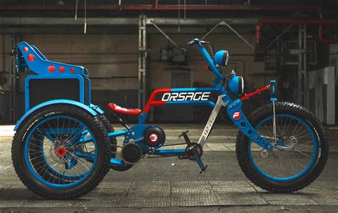 Custom Tricycle Bike OFF