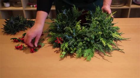 Check spelling or type a new query. OASIS® Floral Products ~ How To ~ A Christmas Wreath - YouTube