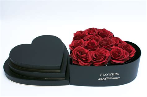 Heart shaped flower boxes are one of a kind. W9645 Black Heart Shape Flower Boxes Set of 3
