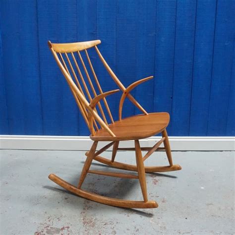 For Sale Model Iw3 Rocking Chair By Illum Wikkelsø 1958 Rocking