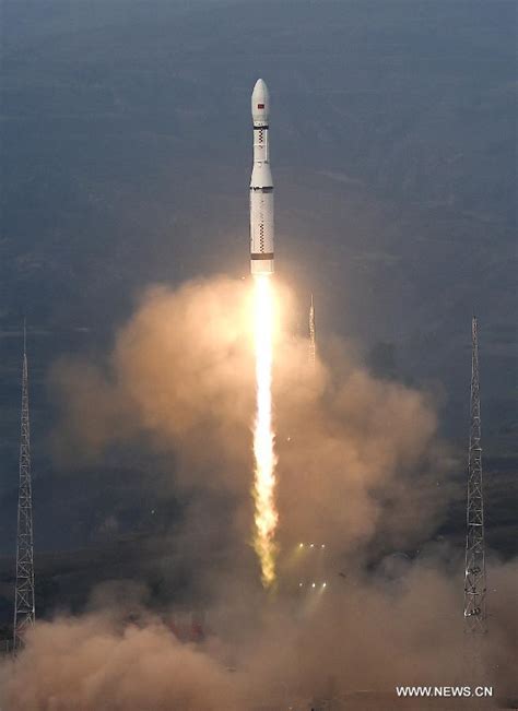 chine le modèle de fusée porteuse longue marche 6 réussit son premier lancement