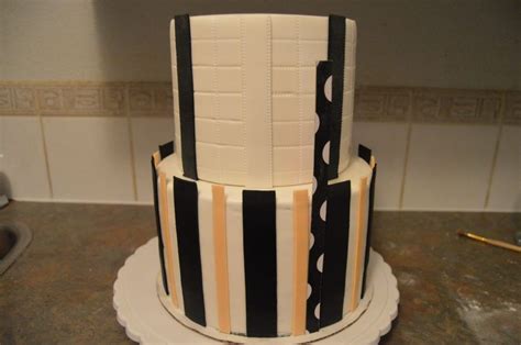 How To Make Vertical Fondant Stripes On Cakes Grated Nutmeg Birthday Cake For Him Cake Fondant