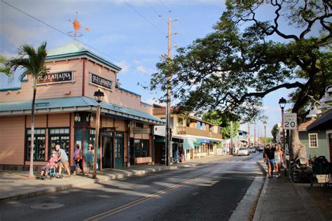 Much Of Historic Lahaina Town Believed Destroyed By Overwhelming Fire Honolulu Civil Beat