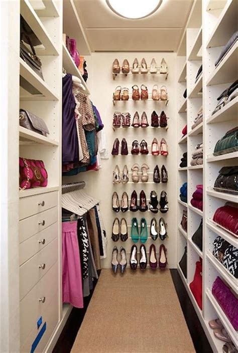 Beautify Your Home With These Diy Small Walk In Closet Organization Ideas Decoozy