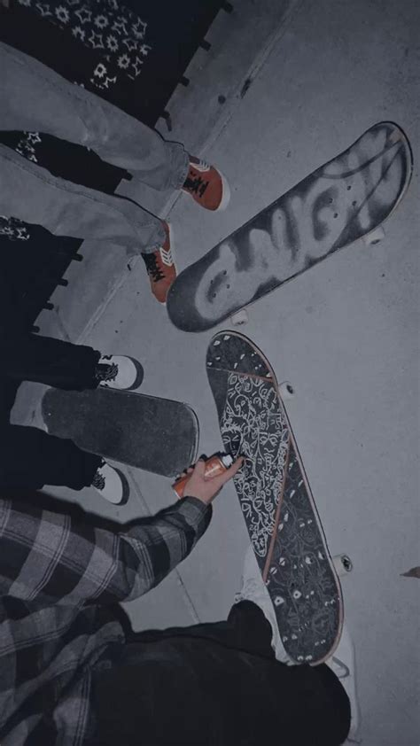 Skateboarding Skater Girl Grunge Alternative In 2022 Pinterest