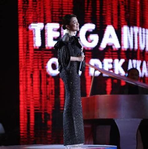 Lirik lagu sumpah cintaku by asfan shah ost titian cinta imanekhaleeda. 6 Stail Pilihan Remaja Di Karpet Merah DFKL 2018, Siapa ...