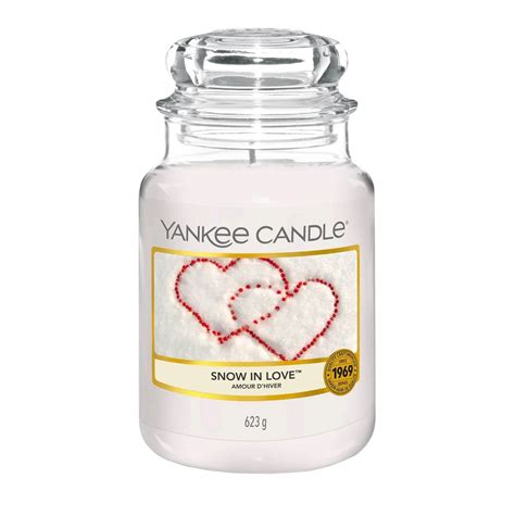 Snow In Love Classic Large Yankee Candle South Africa