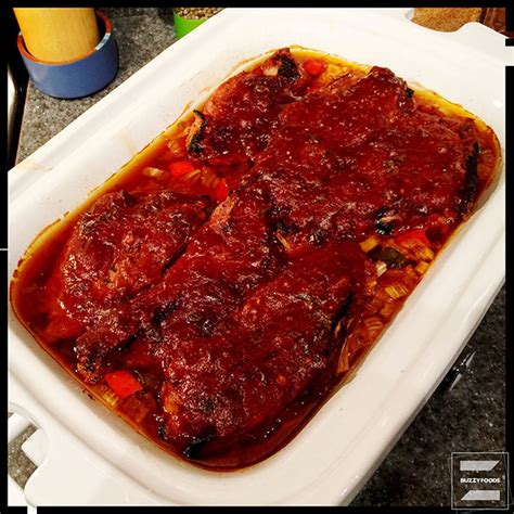 The procedure starts with browning the meat. Slow Cooker Ribs & Pinto Beans | buzzyfoods