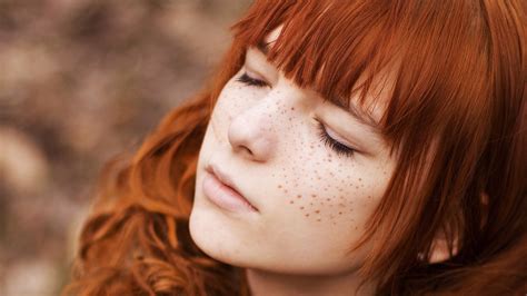 Girl With Freckles Covering Her Eyes Wallpapers And Images Wallpapers