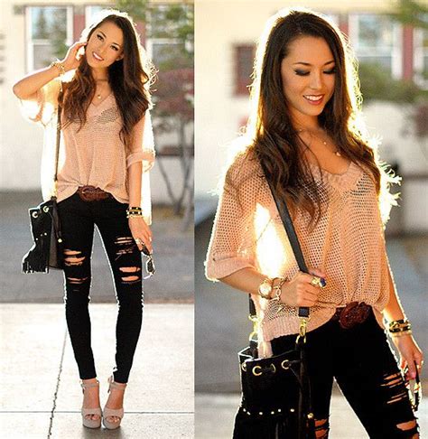 Spring Summer Outfit Peach Knit Top Black Ripped Skinny Jeans